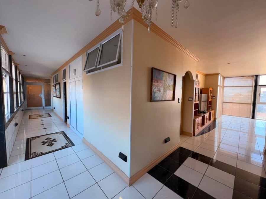 7 Bedroom Property for Sale in Quigney Eastern Cape